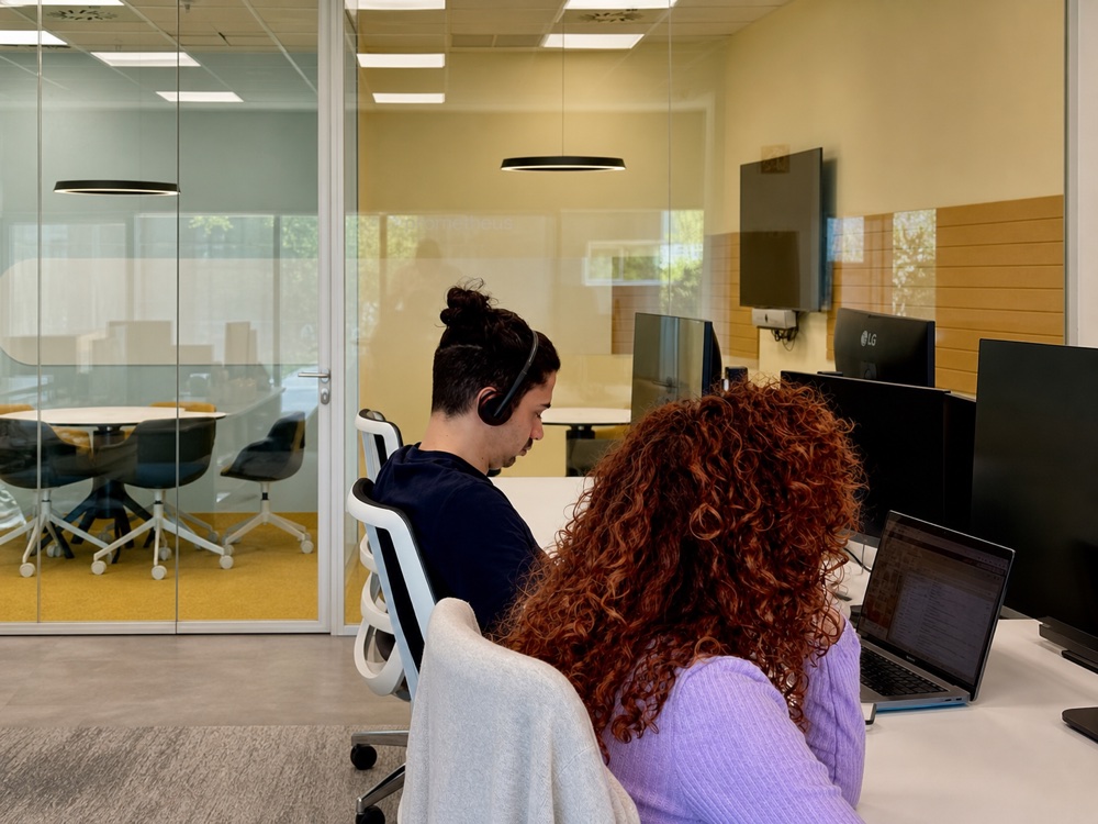 Lunik office
