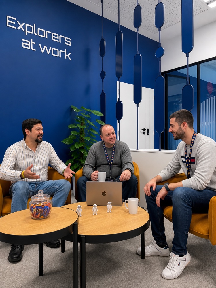 Lunik team collaborating